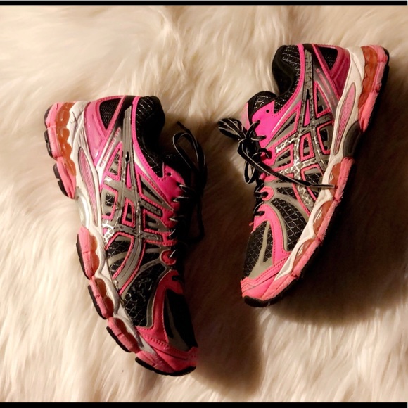ASICS Gel Nimbus 15 Running Sneakers - Picture 2 of 7